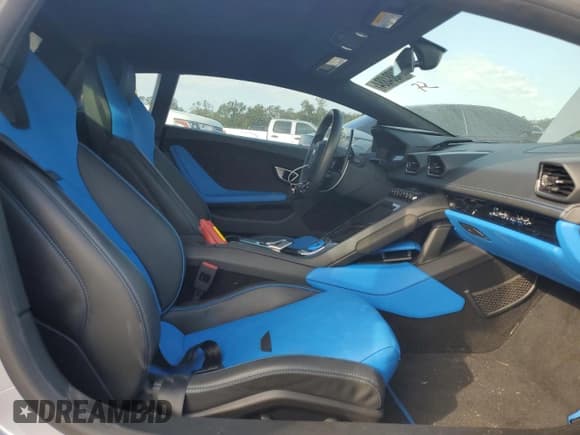 ✅ 2021 Lamborghini Huracan • VIN: ZHWUF5ZF2MLA17322 • Lot: 74884884. Listed on Copart with 11,078 mi. Free auction sales archive from the USA and detailed vehicle history report at DreamBid. Image 10.