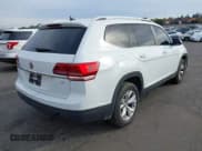 ✅ 2018 Volkswagen Atlas SE • VIN: 1V2DP2CA6JC595027 • Лот: 43535376. Опубликован ранее на IAAI с пробегом 71 694 миль. Бесплатный доступ к архиву аукционных продаж из США и подробный отчёт об истории автомобиля на DreamBid. Изображение 4.