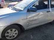 ✅ 2008 Hyundai Accent GS • VIN: KMHCM36C88U095153 • Лот: 40848236. Опубликован ранее на IAAI с пробегом 163 552 миль. Бесплатный доступ к архиву аукционных продаж из США и подробный отчёт об истории автомобиля на DreamBid. Изображение 6.
