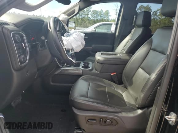 ✅ 2020 Chevrolet Silverado 1500 LTZ • VIN: 3GCUYGEL8LG361756 • Lot: 48181445. Wystawiony na Copart z przebiegiem 86 684 mil. Bezpłatny archiwum sprzedaży aukcyjnych z USA i szczegółowy raport historii pojazdu na DreamBid. Zdjęcie 7.