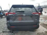 ✅ 2022 Toyota RAV4 XLE • VIN: 2T3W1RFV1NC213297 • Лот: 82175925. Опубликован ранее на Copart с пробегом 19 231 миль. Бесплатный доступ к архиву аукционных продаж из США и подробный отчёт об истории автомобиля на DreamBid. Изображение 6.