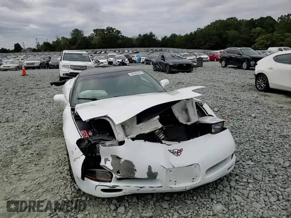 ✅ 1998 Chevrolet Corvette • VIN: 1G1YY22G8W5118626 • Lot: 80946465. Wystawiony na Copart z przebiegiem 133 198 mil mil. Skorzystaj z bezpłatnego archiwum sprzedaży aukcyjnych z USA i zobacz szczegółowy raport historii pojazdu na DreamBid. Zdjęcie 13.