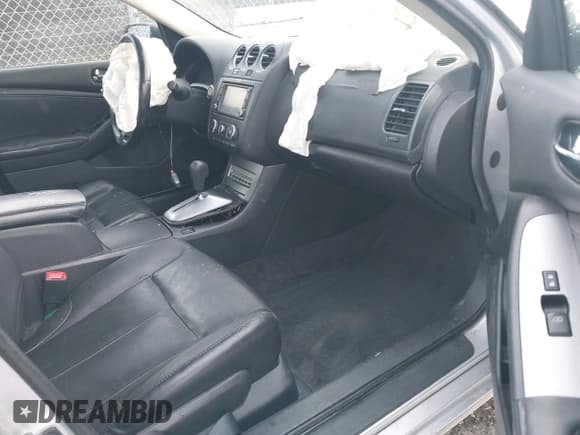 ✅ 2007 Nissan Altima Hybrid • VIN: 1N4CL21E27C225612 • Lot: 41765748. Wystawiony na IAAI z przebiegiem 231 952 mil. Bezpłatny archiwum sprzedaży aukcyjnych z USA i szczegółowy raport historii pojazdu na DreamBid. Zdjęcie 5.