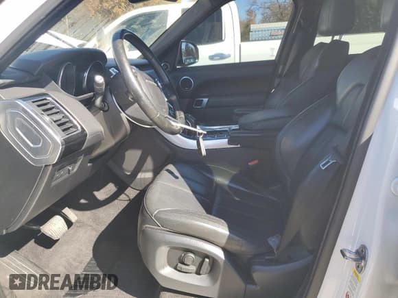 ✅ 2017 Land Rover Range Rover Sport HSE • VIN: SALWR2FK3HA668670 • Lot: 90532845. Listed on Copart with 86,028 mi. Free auction sales archive from the USA and detailed vehicle history report at DreamBid. Image 7.