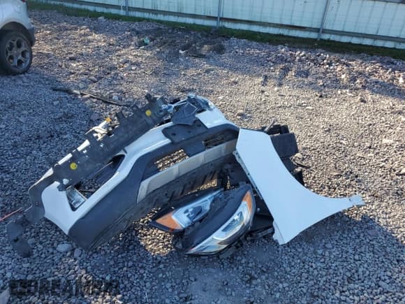 ✅ 2020 Ford Edge SEL • VIN: 2FMPK4J94LBB27250 • Lot: 84871095. Wystawiony na Copart z przebiegiem 73 865 mil. Bezpłatny archiwum sprzedaży aukcyjnych z USA i szczegółowy raport historii pojazdu na DreamBid. Zdjęcie 13.