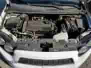 2015 Chevrolet Sonic LS z VIN 1G1JA5SG0F4118892, wystawiony jako Copart lot #72745434 z przebiegiem 43 273 mil mil oraz Czysty tytuł • Clean title. Historia ofert i sprzedaży dostępna na DreamBid. Obrazek 11.