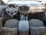 ✅ 2018 Chevrolet Traverse LT Cloth • VIN: 1GNERGKW0JJ183568 • Lot: 91621885. Wystawiony na Copart z przebiegiem 109 591 mil. Bezpłatny archiwum sprzedaży aukcyjnych z USA i szczegółowy raport historii pojazdu na DreamBid. Zdjęcie 8.