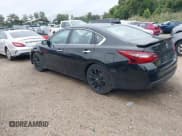 ✅ 2018 Nissan Altima SR • VIN: 1N4AL3AP8JC255137 • Лот: 43239320. Опубликован ранее на IAAI с пробегом 163 575 миль. Бесплатный доступ к архиву аукционных продаж из США и подробный отчёт об истории автомобиля на DreamBid. Изображение 3.