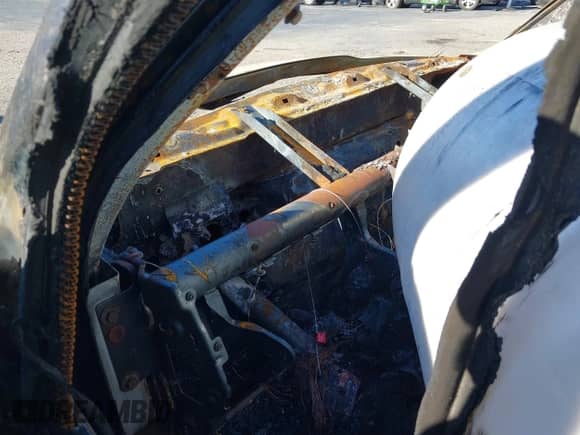 2003 Dodge 1500 ST с VIN 1D3HA18Z73J558524, выставлен на аукционе IAAI как лот 41515832 с пробегом Не указан миль и . История ставок и продаж доступна на DreamBid. Изображение 15.