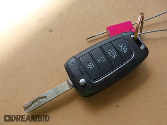 ✅ 2020 Hyundai Accent SEL • VIN: 3KPC24A68LE093203 • Лот: 42209629. Опубликован ранее на IAAI с пробегом 86 901 миль. Бесплатный доступ к архиву аукционных продаж из США и подробный отчёт об истории автомобиля на DreamBid. Изображение 11.