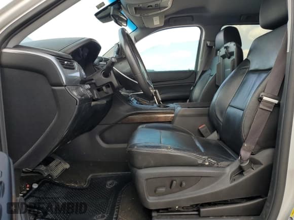 ✅ 2015 Chevrolet Suburban LT • VIN: 1GNSCJKC5FR726686 • Lot: 72442954. Wystawiony na Copart z przebiegiem 154 901 mil. Bezpłatny archiwum sprzedaży aukcyjnych z USA i szczegółowy raport historii pojazdu na DreamBid. Zdjęcie 7.