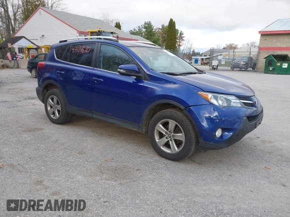 ✅ 2015 Toyota RAV4 XLE • VIN: 2T3RFREV6FW307269 • Lot: 43597670. Listed on IAAI with 277,211 mi. Free auction sales archive from the USA and detailed vehicle history report at DreamBid. Image 1.