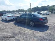 ✅ 2017 Mercedes-Benz E 300 Luxury • VIN: WDDZF4JB4HA032748 • Lot: 43258625. Wystawiony na IAAI z przebiegiem 122 012 mil. Bezpłatny archiwum sprzedaży aukcyjnych z USA i szczegółowy raport historii pojazdu na DreamBid. Zdjęcie 3.