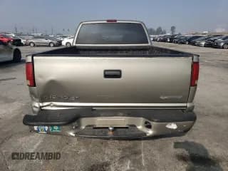 ✅ 2003 Chevrolet S-10 Fleet • VIN: 1GCCS19X438105269 • Лот: 81294134. Опубликован ранее на Copart с пробегом 205 523 миль. Бесплатный доступ к архиву аукционных продаж из США и подробный отчёт об истории автомобиля на DreamBid. Изображение 6.