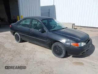 ✅ 1998 Ford Escort LX • VIN: 1FAFP10P5WW237944 • Lot: 42239266. Wystawiony na IAAI z przebiegiem 238 540 mil. Bezpłatny archiwum sprzedaży aukcyjnych z USA i szczegółowy raport historii pojazdu na DreamBid. Zdjęcie 1.