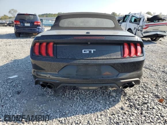 ✅ 2018 Ford Mustang GT Premium • VIN: 1FATP8FF1J5155153 • Лот: 81369095. Опубликован ранее на Copart с пробегом 118 872 миль. Бесплатный доступ к архиву аукционных продаж из США и подробный отчёт об истории автомобиля на DreamBid. Изображение 6.
