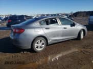 ✅ 2018 Chevrolet Cruze LT • VIN: 1G1BE5SM2J7175102 • Lot: 40743593. Listed on Copart with 23,392 mi. Free auction sales archive from the USA and detailed vehicle history report at DreamBid. Image 3.