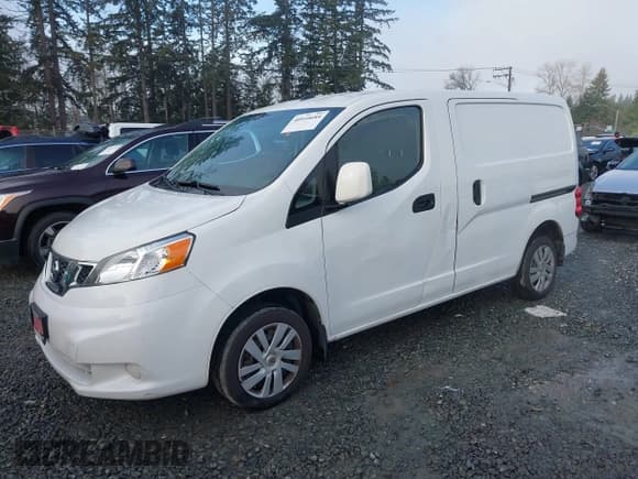 ✅ 2018 Nissan NV200 S • VIN: 3N6CM0KN3JK699397 • Lot: 40910685. Listed on IAAI with 116,115 mi. Free auction sales archive from the USA and detailed vehicle history report at DreamBid. Image 17.