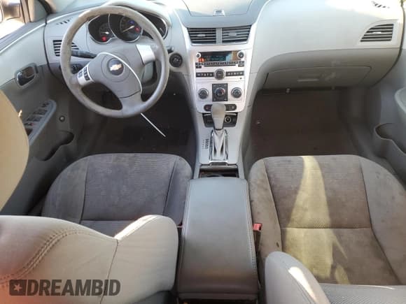 ✅ 2012 Chevrolet Malibu 1LS • VIN: 1G1ZB5E08CF117231 • Lot: 83693924. Listed on Copart with 107,992 mi. Free auction sales archive from the USA and detailed vehicle history report at DreamBid. Image 8.