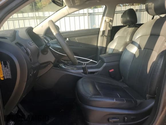 ✅ 2011 Kia Sportage EX • VIN: KNDPC3A26B7156366 • Lot: 71919665. Wystawiony na Copart z przebiegiem 253 126 mil. Bezpłatny archiwum sprzedaży aukcyjnych z USA i szczegółowy raport historii pojazdu na DreamBid. Zdjęcie 7.