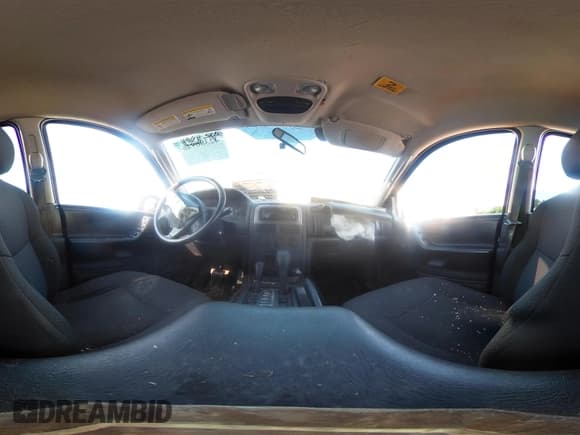 ✅ 2004 Jeep Grand Cherokee Laredo • VIN: 1J4GW48S04C141191 • Lot: 42380746. Listed on IAAI with Not provided. Free auction sales archive from the USA and detailed vehicle history report at DreamBid. Image 17.