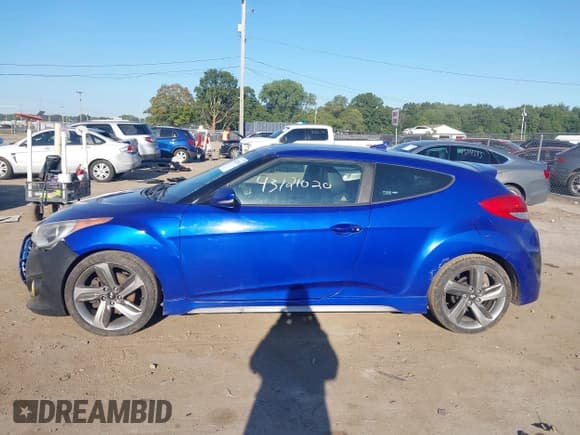 ✅ 2013 Hyundai Veloster Turbo • VIN: KMHTC6AE3DU146100 • Lot: 43121020. Listed on IAAI with 195,274 mi. Free auction sales archive from the USA and detailed vehicle history report at DreamBid. Image 14.