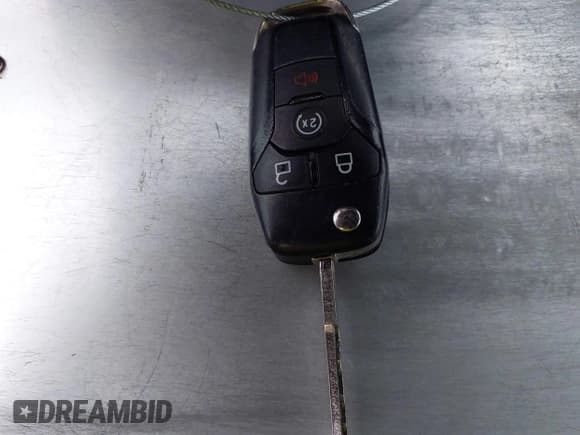 ✅ 2015 Ford F-150 XLT • VIN: 1FTEX1EP0FFC45917 • Lot: 43043724. Wystawiony na IAAI z przebiegiem 132 797 mil. Bezpłatny archiwum sprzedaży aukcyjnych z USA i szczegółowy raport historii pojazdu na DreamBid. Zdjęcie 11.