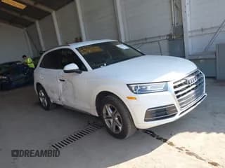 ✅ 2018 Audi Q5 Premium • VIN: WA1ANAFY2J2097467 • Лот: 42547806. Опубликован ранее на IAAI с пробегом 104 089 миль. Бесплатный доступ к архиву аукционных продаж из США и подробный отчёт об истории автомобиля на DreamBid. Изображение 1.