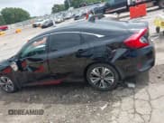 ✅ 2016 Honda Civic EX-L • VIN: 19XFC1F78GE039920 • Lot: 43063632. Wystawiony na IAAI z przebiegiem 95 165 mil. Bezpłatny archiwum sprzedaży aukcyjnych z USA i szczegółowy raport historii pojazdu na DreamBid. Zdjęcie 14.