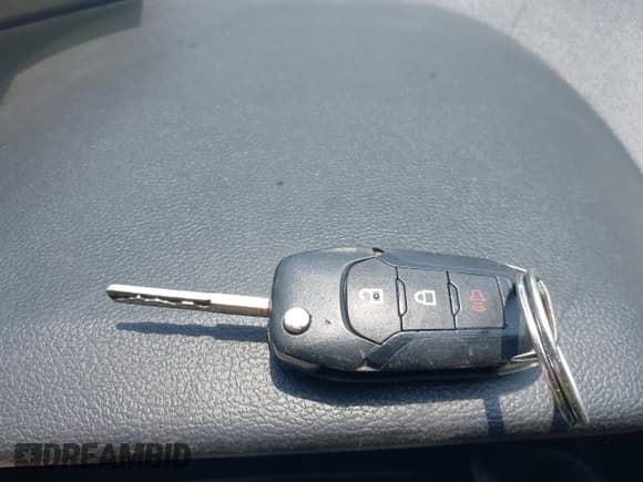 ✅ 2019 Ford F-150 XL • VIN: 1FTEW1C57KKC99981 • Lot: 42264398. Wystawiony na IAAI z przebiegiem 91 409 mil. Bezpłatny archiwum sprzedaży aukcyjnych z USA i szczegółowy raport historii pojazdu na DreamBid. Zdjęcie 11.