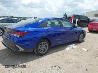 ✅ 2024 Hyundai Elantra SEL • VIN: KMHLM4DG5RU807518 • Lot: 43065699. Listed on IAAI with 19,596 mi. Free auction sales archive from the USA and detailed vehicle history report at DreamBid. Image 4.