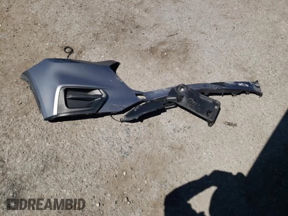 ✅ 2020 Chevrolet Traverse LS • VIN: 1GNERFKW1LJ188274 • Lot: 61883834. Wystawiony na Copart z przebiegiem 60 330 mil. Bezpłatny archiwum sprzedaży aukcyjnych z USA i szczegółowy raport historii pojazdu na DreamBid. Zdjęcie 13.