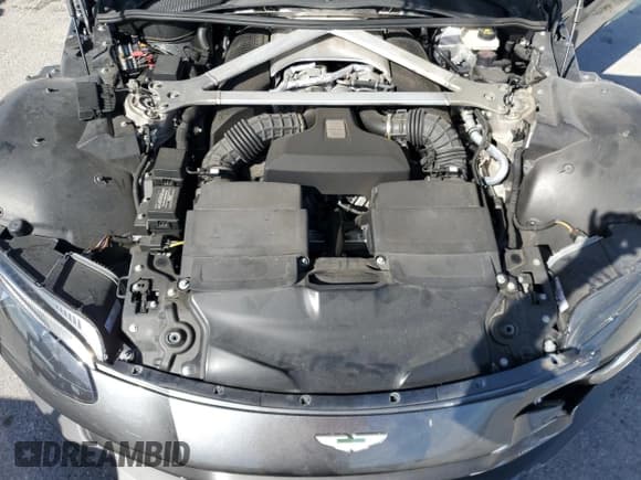 ✅ 2019 Aston Martin Vantage • VIN: SCFSMGAW9KGN02610 • Lot: 75625184. Listed on Copart with 17,267 mi. Free auction sales archive from the USA and detailed vehicle history report at DreamBid. Image 11.