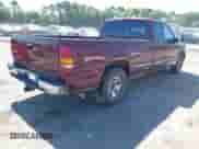 2002 Chevrolet Silverado 1500 с VIN 1GCEC19T02E139115, выставлен на аукционе IAAI как лот 40305024 с пробегом 276 215 миль миль и . История ставок и продаж доступна на DreamBid. Изображение 4.