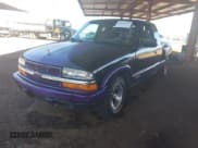 ✅ 2000 Chevrolet S-10 LS • VIN: 1GCCS1954Y8215986 • Лот: 41837475. Опубликован ранее на IAAI с пробегом 192 113 миль. Бесплатный доступ к архиву аукционных продаж из США и подробный отчёт об истории автомобиля на DreamBid. Изображение 2.