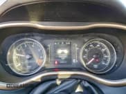 ✅ 2014 Jeep Cherokee Latitude • VIN: 1C4PJLCB7EW144577 • Lot: 95681575. Wystawiony na Copart z przebiegiem 146 951 mil. Bezpłatny archiwum sprzedaży aukcyjnych z USA i szczegółowy raport historii pojazdu na DreamBid. Zdjęcie 9.