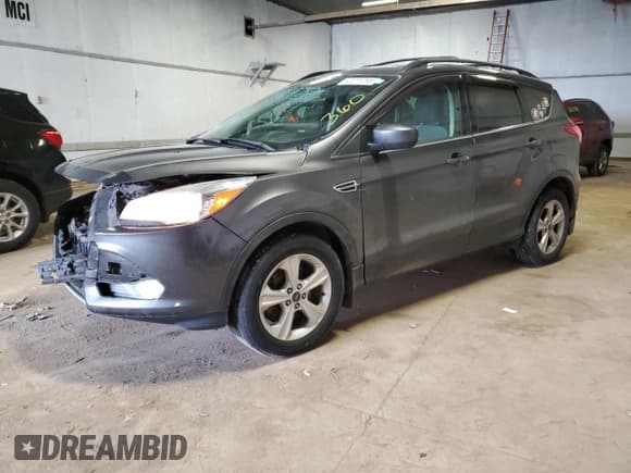 ✅ 2016 Ford Escape SE • VIN: 1FMCU9G99GUA00586 • Lot: 93271295. Listed on Copart with 147,989 mi. Free auction sales archive from the USA and detailed vehicle history report at DreamBid. Image 1.