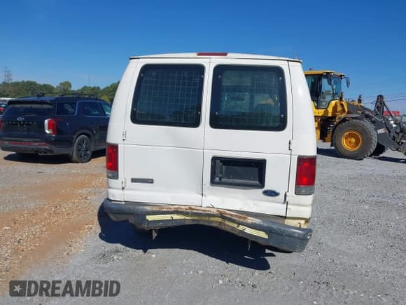 ✅ 2008 Ford Econoline Cargo Commercial • VIN: 1FTNE14W28DB35593 • Lot: 38139476. Listed on IAAI with Not provided. Free auction sales archive from the USA and detailed vehicle history report at DreamBid. Image 14.