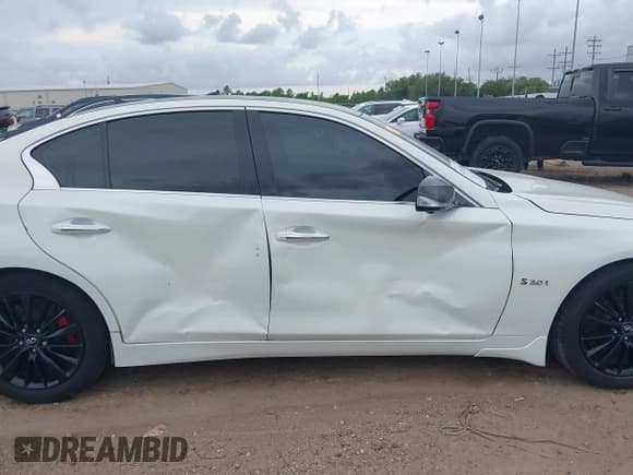 ✅ 2019 Infiniti Q50 Red Sport 400 • VIN: JN1FV7AP8KM760644 • Lot: 42147186. Listed on IAAI with 69,780 mi. Free auction sales archive from the USA and detailed vehicle history report at DreamBid. Image 13.
