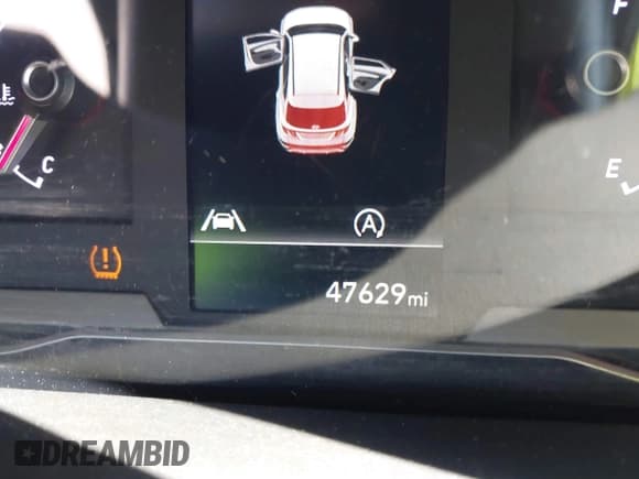 ✅ 2024 Hyundai Tucson SEL • VIN: 5NMJBCDE2RH405327 • Lot: 43228524. Listed on IAAI with 47,629 mi. Free auction sales archive from the USA and detailed vehicle history report at DreamBid. Image 15.