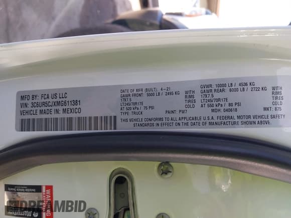 ✅ 2021 Ram 2500 Tradesman • VIN: 3C6UR5CJXMG611381 • Lot: 42515153. Wystawiony na IAAI z przebiegiem 59 773 mil. Bezpłatny archiwum sprzedaży aukcyjnych z USA i szczegółowy raport historii pojazdu na DreamBid. Zdjęcie 9.