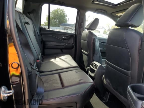 ✅ 2018 Honda Ridgeline Black Edition • VIN: 5FPYK3F83JB002704 • Lot: 45208825. Wystawiony na Copart z przebiegiem 90 103 mil. Bezpłatny archiwum sprzedaży aukcyjnych z USA i szczegółowy raport historii pojazdu na DreamBid. Zdjęcie 11.