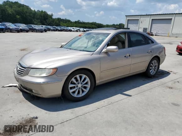 ✅ 2007 Hyundai Azera SE • VIN: KMHFC46F87A189808 • Лот: 62830235. Размещён на Copart с пробегом Не указан миль. Получите бесплатный доступ к архиву аукционных продаж из США и посмотрите подробный отчёт об истории автомобиля на DreamBid. Изображение 1.