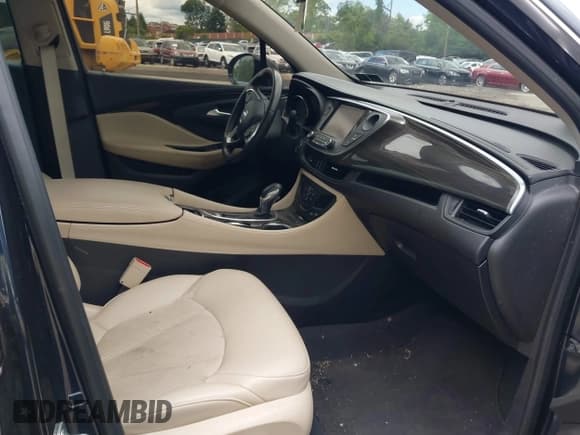 ✅ 2020 Buick Envision Preferred • VIN: LRBFXBSA2LD167222 • Lot: 42348447. Wystawiony na IAAI z przebiegiem 51 293 mil. Bezpłatny archiwum sprzedaży aukcyjnych z USA i szczegółowy raport historii pojazdu na DreamBid. Zdjęcie 5.