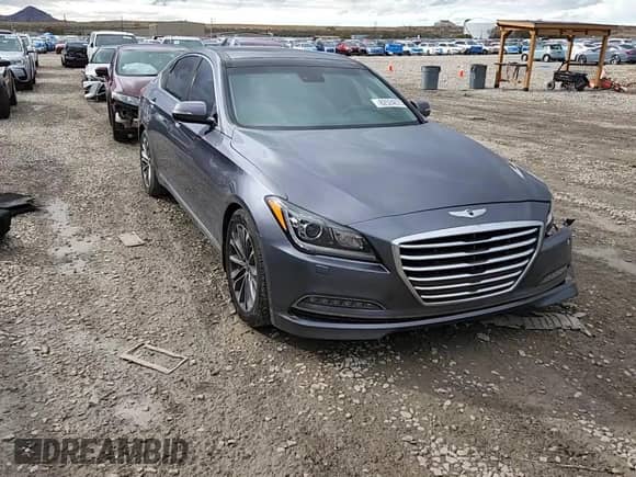 ✅ 2016 Hyundai Genesis 3.8L • VIN: KMHGN4JE6GU134883 • Lot: 82524675. Wystawiony na Copart z przebiegiem 113 996 mil. Bezpłatny archiwum sprzedaży aukcyjnych z USA i szczegółowy raport historii pojazdu na DreamBid. Zdjęcie 14.