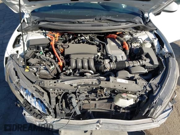 ✅ 2018 Honda Clarity • VIN: JHMZC5F15JC008802 • Lot: 43899839. Wystawiony na IAAI z przebiegiem 95 233 mil. Bezpłatny archiwum sprzedaży aukcyjnych z USA i szczegółowy raport historii pojazdu na DreamBid. Zdjęcie 10.