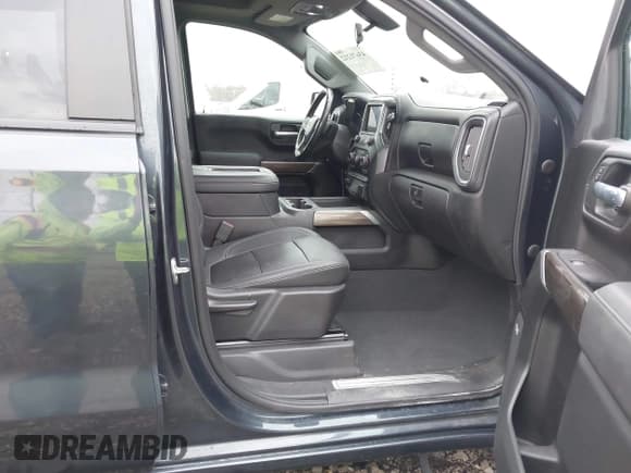 ✅ 2021 Chevrolet Silverado 1500 LT Trail Boss • VIN: 1GCPYFEL1MZ153369 • Lot: 43671212. Listed on IAAI with 92,984 mi. Free auction sales archive from the USA and detailed vehicle history report at DreamBid. Image 5.