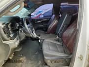 ✅ 2022 GMC Sierra 1500 SLE • VIN: 3GTPUBEK7NG625457 • Лот: 59371535. Опубликован ранее на Copart с пробегом Не указан. Бесплатный доступ к архиву аукционных продаж из США и подробный отчёт об истории автомобиля на DreamBid. Изображение 7.