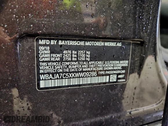 ✅ 2019 BMW 5 Series 530i xDrive • VIN: WBAJA7C5XKWW09286 • Lot: 93150455. Listed on Copart with 72,810 mi. Free auction sales archive from the USA and detailed vehicle history report at DreamBid. Image 13.