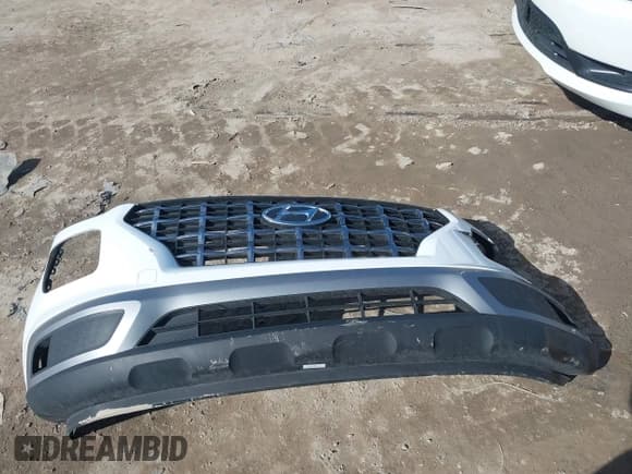 ✅ 2023 Hyundai Venue SEL • VIN: KMHRC8A36PU213913 • Lot: 41819964. Listed on IAAI with 26,551 mi. Free auction sales archive from the USA and detailed vehicle history report at DreamBid. Image 12.